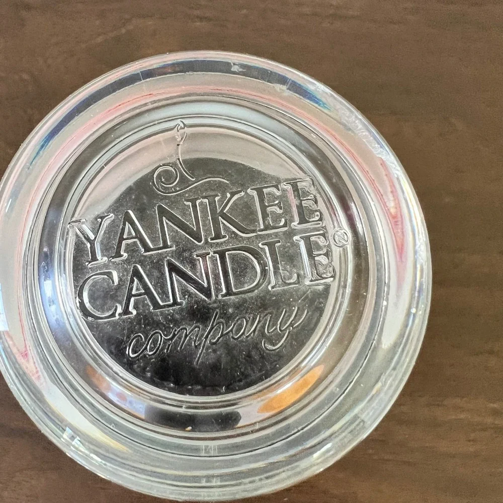 Yankee Candle Stars & Stripes Collector Edition‎ 22oz Large Jar Purple Spice USA